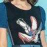 t shirt preta estampada mangas denim 4