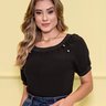 blusa preta detalhes em ribana e botoes nitido cima