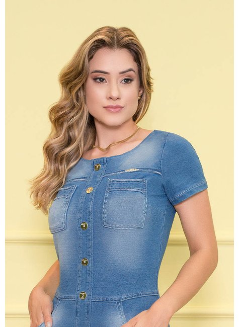 vestido denim reto detalhes em botoes frontal nitido cima